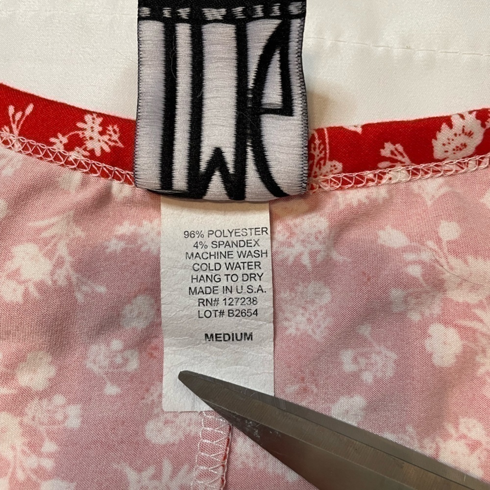 🐶🐶Girls TMG size medium red floral dress🐶🐶 - Picture 4 of 5